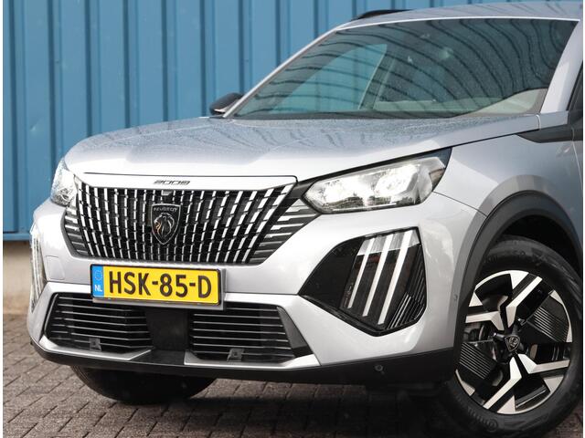 Peugeot 2008 1.2 Hybrid 136PK Allure | AUTOMAAT | AppleCarPlay/AndroidAuto | Climate Control | Adaptive Cruise Control | 360'Camera | FULL LED | Navigatie | LMV | Parkeersensoren | Privacy Glass | Isofix |
