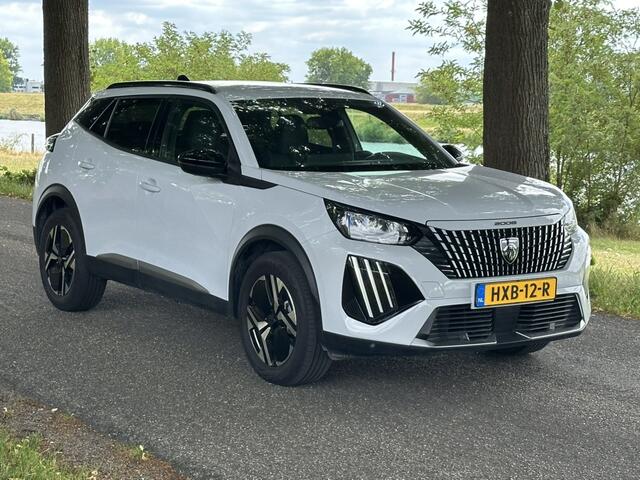 Peugeot 2008 1.2 PureTech Blue Lease Allure EAT8 | Nieuw model | Automaat | LED | Carplay | Camera