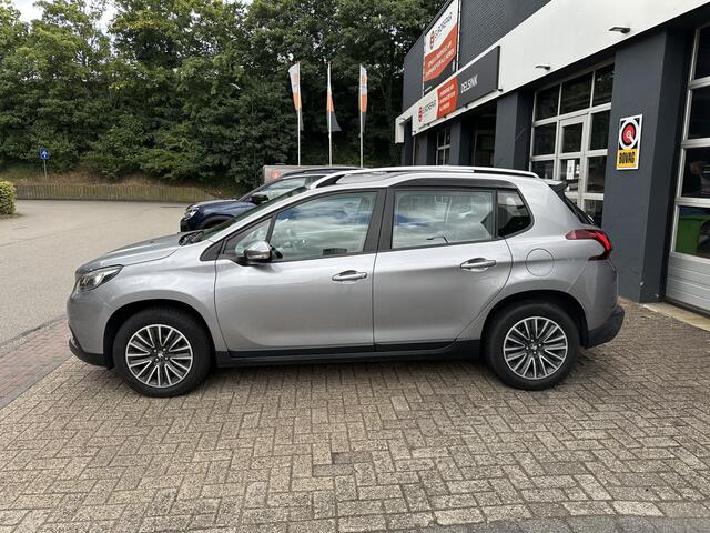 Peugeot 2008 1.2 PureTech Blue Lion Automaat All-in Prijs Airco/Cruise/Navi/Carplay/Android auto/Parkeer sens a Eurorepar