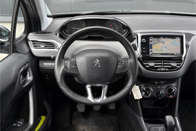 Peugeot 2008 1.2 PureTech Blue Lion 110pk - Cruise - Airco - Carplay - Navi - PDC - Rijklaar