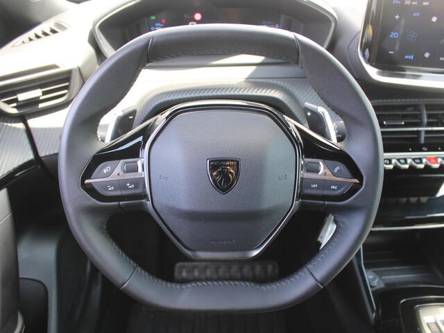 Peugeot 2008 1.2 PureTech 130 Allure | Automaat | Camera | Clima | Cruise | Navi | 17" LM | LED | Apple Carplay/Android Auto |