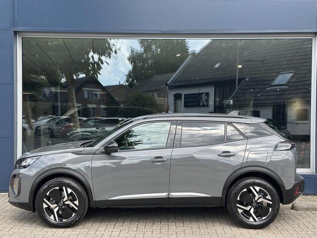 Peugeot 2008 1.2 Hybrid 145 PK Allure | Automaat | 2025 Auto | Navigatie via Telefoon | Grip Control met All Season Banden | Adaptieve Cruise Control | 360 Graden Camera | Parkeersensoren V+A | Hoge Zitpositie | Hybride Elektrisch rijden met Automaat | Climate Control