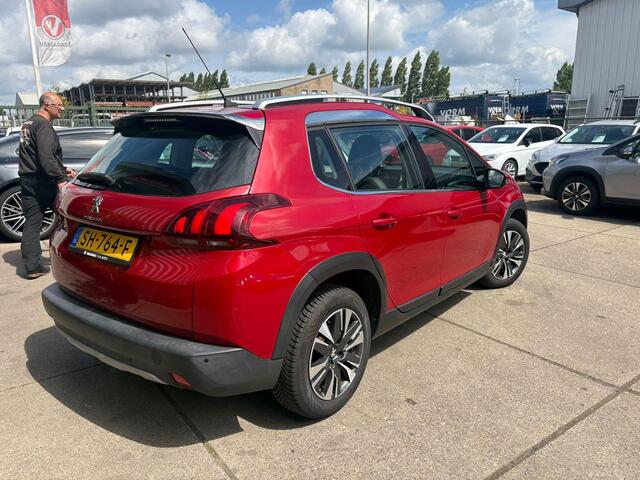 Peugeot 2008 1.2 PureTech Allure