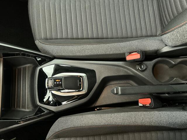 Peugeot 2008 130 PK automaat Active | Rijklaar | Camera achter |