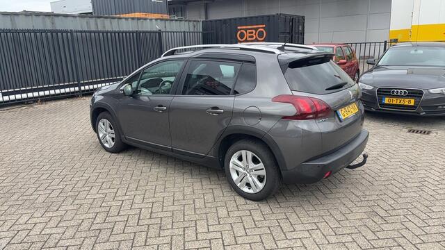 Peugeot 2008 1.2 PureTech Signature