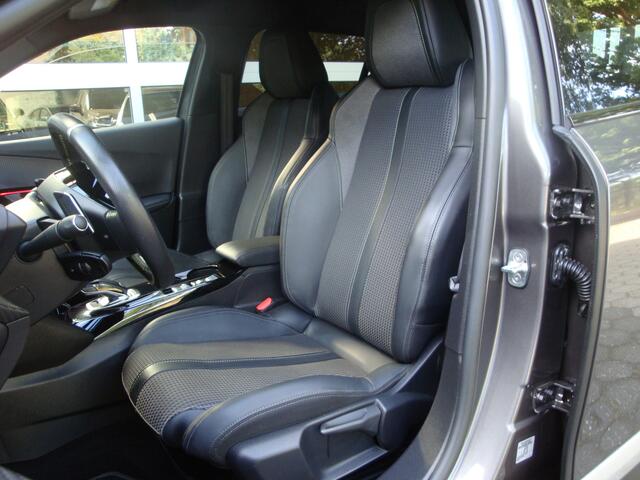 Peugeot 2008 1.2 PureTech GT