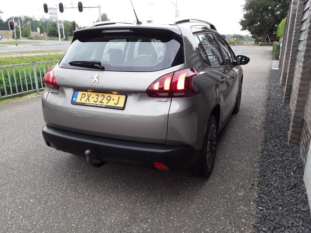 Peugeot 2008 1.2 PURET. BLUE LION