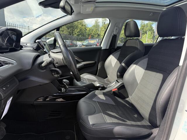 Peugeot 2008 1.2 PureTech Allure Navi,Clima,Cruise,Camera,Pano,Distributie riem v.v. bij 30.849,N.A.P,APK tot 09-2026