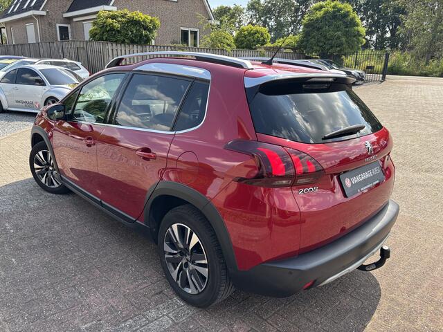 Peugeot 2008 1.2 Turbo Allure Trekhaak / Carplay / Camera