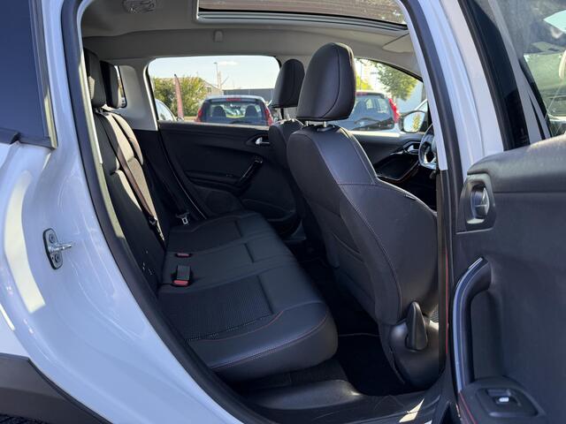 Peugeot 2008 1.2 PureTech GT-line 2e Eigenaar,Pano,Halfleder,Trekhaak,131pk,Pdc,Lm velgen,6 Bak,Clima,Cruise,Apk tot 02-2026