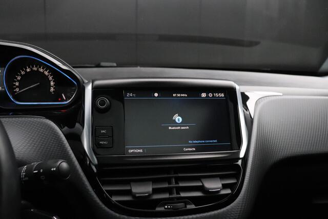 Peugeot 2008 1.2 PureTech Allure | PANODAK | TREKHAAK | CAMERA | NAVI | CRUISE |