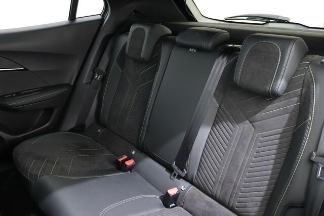 Peugeot 2008 1.2 PURETECH 130 GT EAT8 FACELIFT | Leer/Alcantara | 360 camera | El. verstelbare stoel | Massage