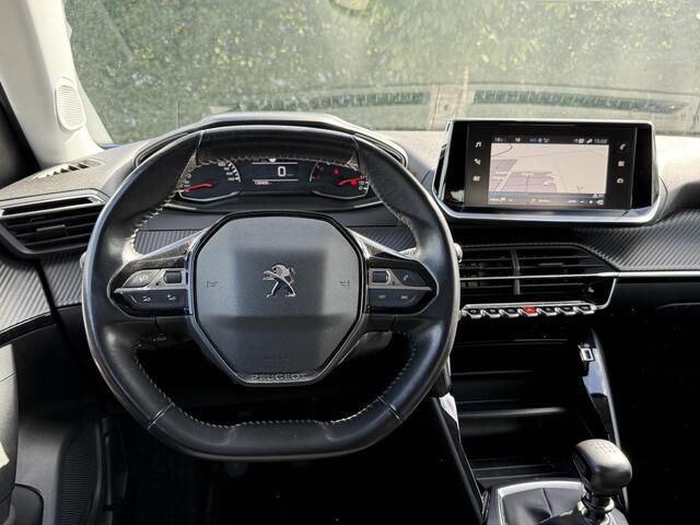 Peugeot 2008 BJR 2020 1.2 101 PK PureTech Active AIRCO ECC / METALLIC LAK / TREKHAAK / LM VELGEN / CRUISE / ANDROID EN APPLE CARPLAY