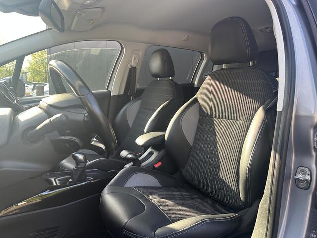 Peugeot 2008 1.2 PureTech Allure | Trekhaak | PDC | Navi