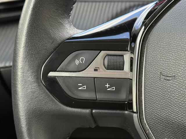 Peugeot 2008 BWJ 2021 | 1.2 101PK Active Pack | CLIMA | CARPLAY | NAVI | CAMERA | PRIVACY GLASS | PDC | LICHTMETAAL