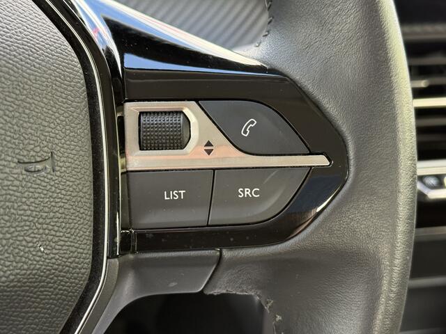 Peugeot 2008 BWJ 2021 | 1.2 101PK Active Pack | CLIMA | CARPLAY | NAVI | CAMERA | PRIVACY GLASS | PDC | LICHTMETAAL