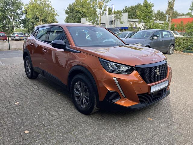 Peugeot 2008 1.2 PureTech Style 131pk Navi Camera Pdc Cruise