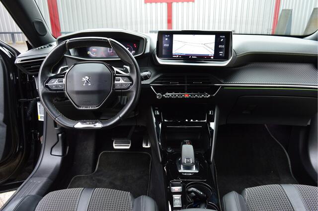 Peugeot 2008 1.2 PureTech GT-Line O.a: Clima, Navi, ACC, Camera, PDC, Rijklaar, Etc. All-in prijs!