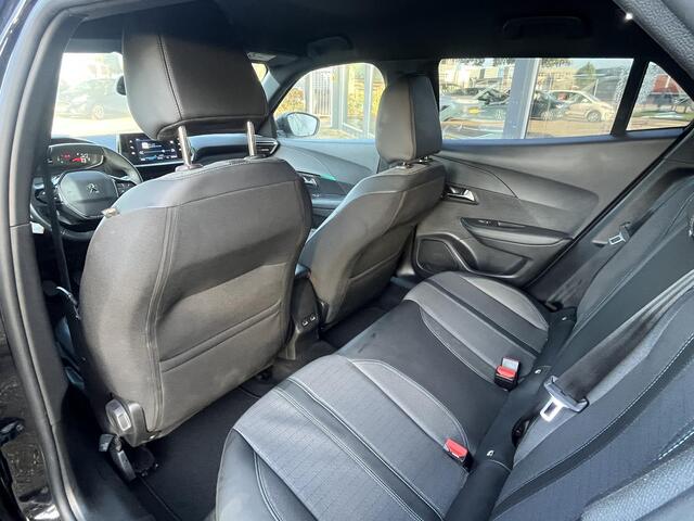 Peugeot 2008 1.2 PureTech Style
