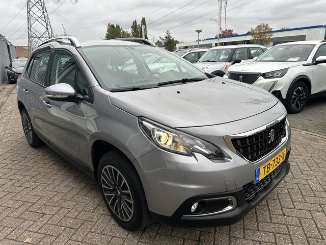 Peugeot 2008 1.2 PureTech Blue Lion