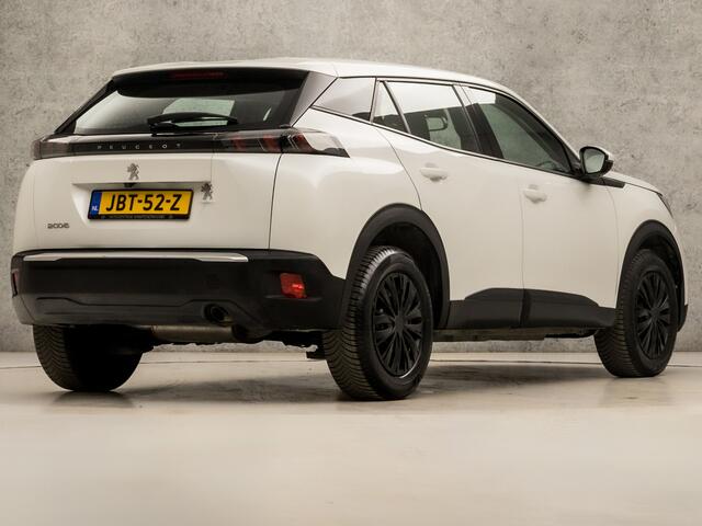 Peugeot 2008 1.2 PureTech Sport (APPLE CARPLAY, PARELMOER, GROOT NAVI, 360 CAMERA, SPORTSTOELEN, LANE ASSIST, PARKEERSENSOREN, CRUISE, NIEUWSTAAT)