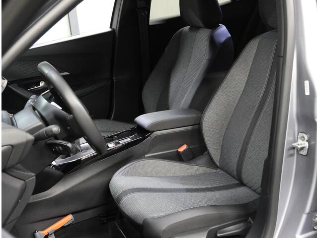 Peugeot 2008 1.2 100PK Allure | 1ste eigenaar | AppleCarPlay/AndroidAuto | Armsteun | Climate Control | Cruise Control | 360'Camera | FULL LED | Navigatie | LMV | Parkeersensoren | Privacy Glass | Isofix |