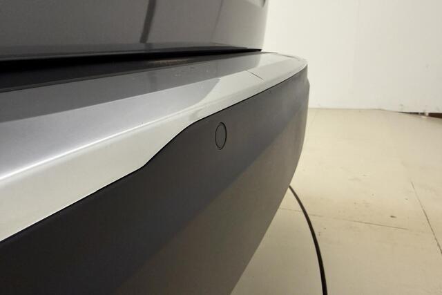 Peugeot 2008 1.2 PureTech 100pk Active Pack | Navigatie | Climate Control | DAB+ | Lichtmetalen Velgen 16inch | Apple Carplay/Android Auto