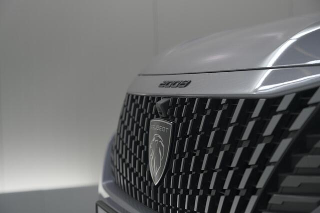 Peugeot 2008 PureTech 130 EAT8 GT | 360 Camera | Stoelmassage | Adaptieve Cruise Control | Dodehoekdetectie