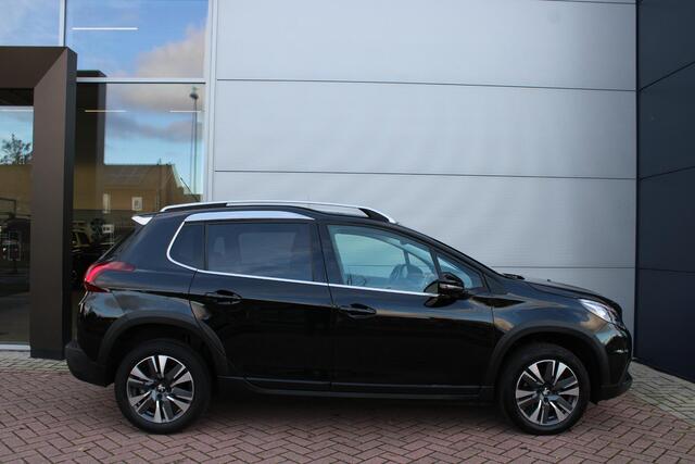 Peugeot 2008 1.2 PureTech 110pk Allure Airco Navi Carplay Panoramadak 49.193km