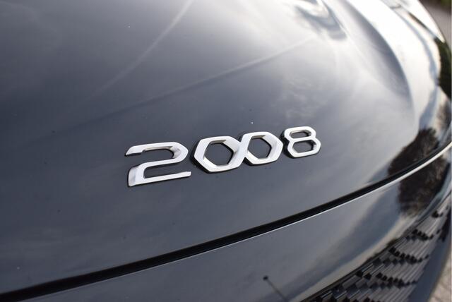 Peugeot 2008 1.2 PureTech Active Pack | NL-Auto | 100PK | Parkeersensoren