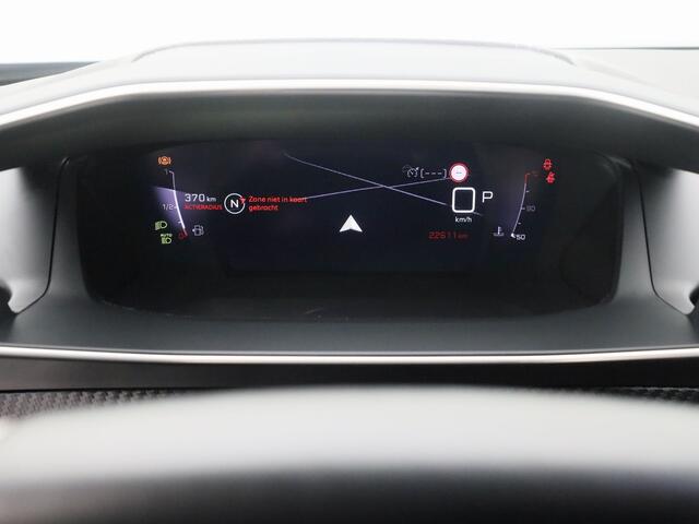 Peugeot 2008 1.2 PureTech 130 PK Automaat GT-Line | CAMERA | ADAPTIVE | KEYLESS | STOELVERWARMING