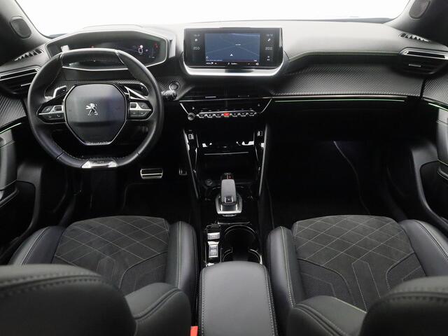 Peugeot 2008 1.2 PureTech 130 PK Automaat GT-Line | CAMERA | ADAPTIVE | KEYLESS | STOELVERWARMING
