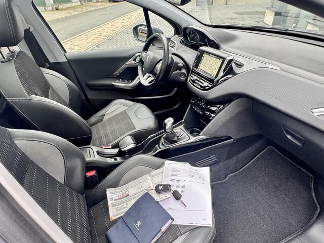 Peugeot 2008 1.2 PureTech Allure Airco/ Panorama/ LED/ Facelift/ NAP