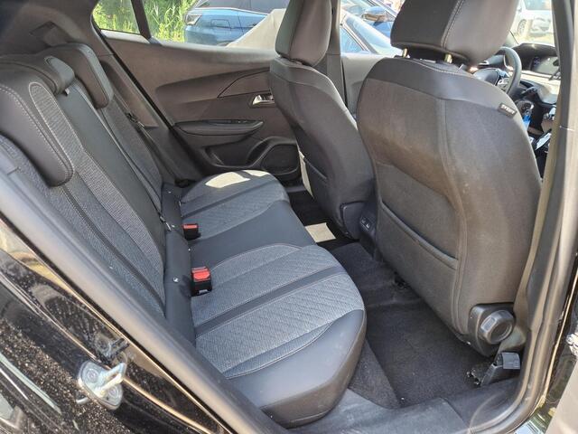 Peugeot 2008 1.2 Hybrid 136 Allure | Climate & Cruise Control | Applecarplay/Android Auto | Achteruitrijd Camera |