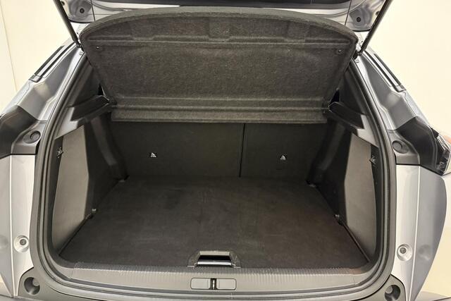 Peugeot 2008 1.2T Allure 100pk | Navigatie | Camera | Climate Control | Trekhaak | Full LED | Apple Carplay/Android Auto