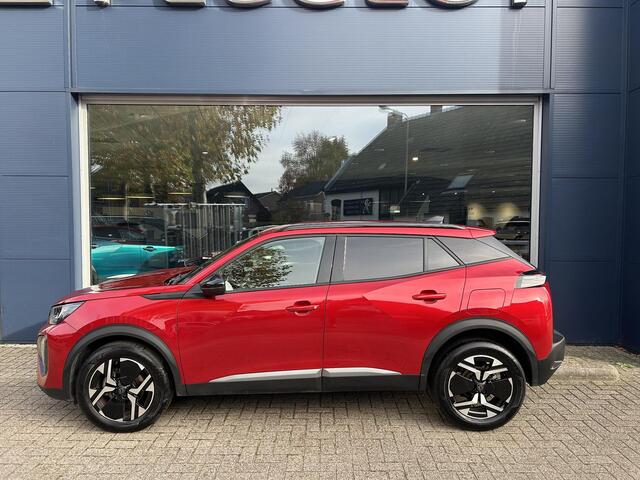 Peugeot 2008 1.2 Turbo 100PK Allure | Nieuwste Model | Navigatie via Telefoon | LED Verlichting | Parkeersensoren | DAB | Digitaal Dashboard | Half Lederen stoelen | Lichtmetalen Velgen 17 inch |