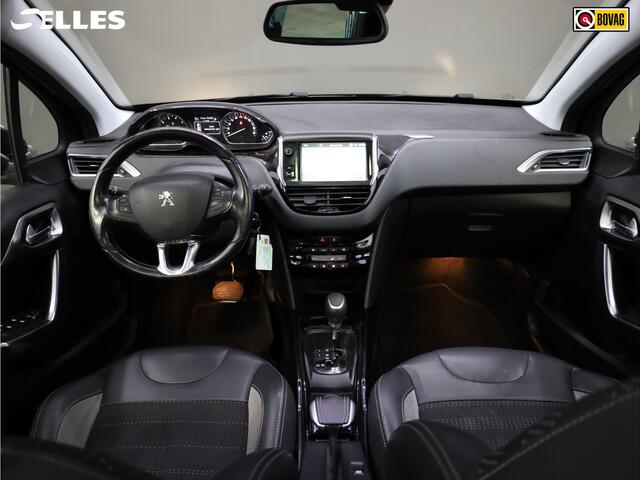 Peugeot 2008 1.2 PureTech Allure | Trekhaak | Automaat | Panoramadak