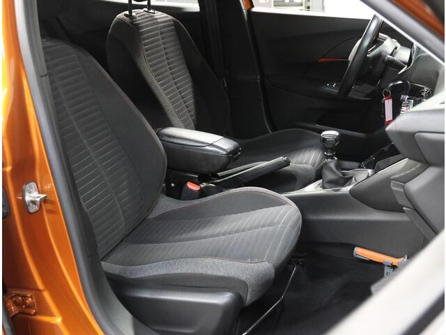 Peugeot 2008 1.2 100PK Active | AppleCarPlay/AndroidAuto | Armsteun | Climate Control | Cruise Control | LED | Navigatie | LMV | Parkeersensoren | Isofix |