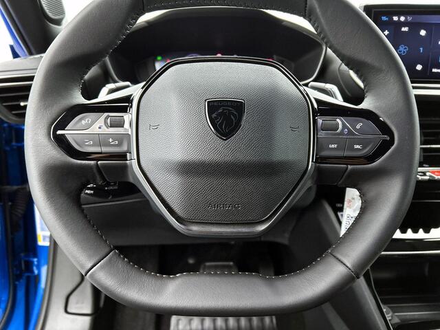 Peugeot 2008 1.2 PureTech 130p Automaat Allure Pack Climate Control Cruise control Parkeersensoren LED Navigatie Apple Carplay/ Android Auto