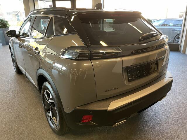 Peugeot 2008 1.2 PureTech GT 130 pk EAT8 automaat Alcantara bekleding met automatisch bedienbare bestuurdersstoel-Navigatie-Camera voor+achter-Draadloze telefoonlader-Climate control