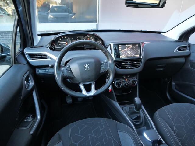 Peugeot 2008 1.2 PURETECH BLUE LION | PANO | CARPLAY | NAVIGATIE | 110 PK | NL-AUTO!!