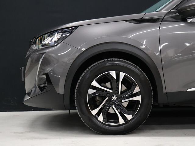 Peugeot 2008 1.2 PureTech Blue Lease Allure [APPLE CARPLAY, TREKHAAK, ACHTERUITRIJCAMERA, SPRAAKBEDIENING, RIJSTROOKSENSOR, GETINTE ACHTERRUITEN, NIEUWSTAAT]