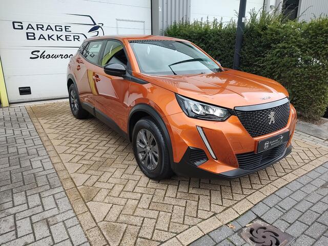 Peugeot 2008 1.2 PureTech Active Pack Camera, Navi-Carplay Cruise-Control Stoelverwarming Led