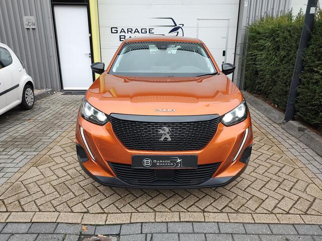 Peugeot 2008 1.2 PureTech Active Pack Camera, Navi-Carplay Cruise-Control Stoelverwarming Led
