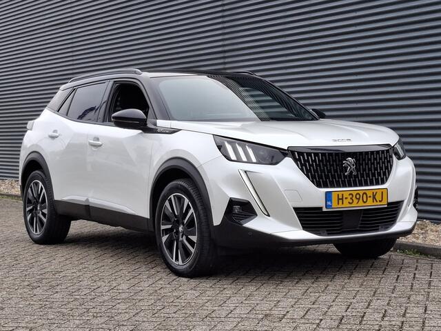Peugeot 2008 1.2 PureTech GT-Line 130 PK | Navigatie | Camera | 3-D Dashboard | Parelmoer Lak | Two Tone | Keyless Entry | Dode Hoekbewaking |