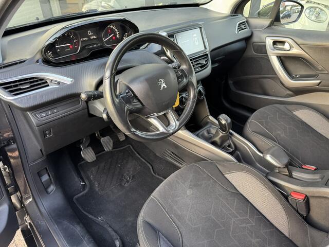 Peugeot 2008 1.2 PureTech Blue Lion*Navigatie*Recent Nieuwe Distributie*