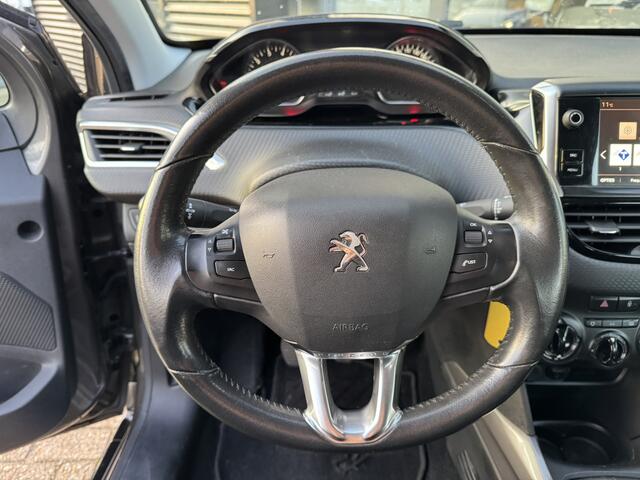 Peugeot 2008 1.2 PureTech Blue Lion*Navigatie*Recent Nieuwe Distributie*