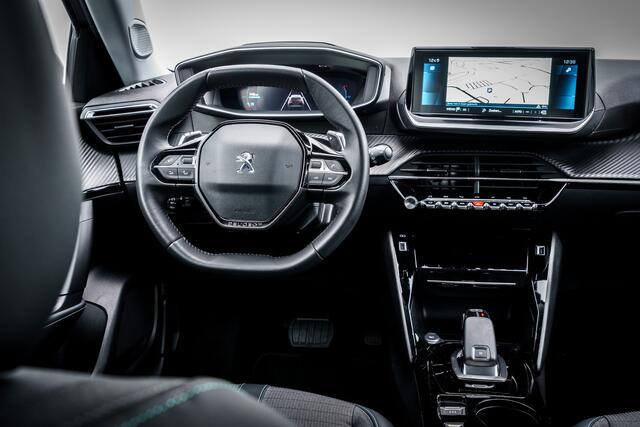 Peugeot 2008 1.2 PureTech Blue Lease Allure | Automaat | 3D I-Cockpit | LED | 1e. Eigenaar | Cruise | Clima | Carplay