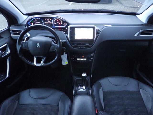 Peugeot 2008 1.2 Automaat Allure, Panodak, Cruise, Navi, NL/NAP, Compleet!