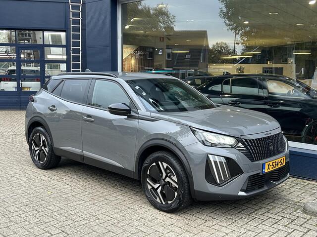 Peugeot 2008 1.2 Turbo 130PK Allure Automaat EAT8 | Nieuwste Model ! | Trekhaak 1250KG | Navigatie | All season banden | Digitaal Instrumentarium | LED Verlichting | Cruise Control Adaptief | Climate Control | Lichtmetalen Velgen | Hoge Zitpositie | Half Lederen Bekle